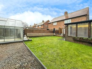 Photo 11- click for photo gallery